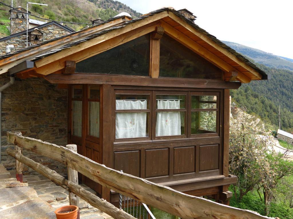 Cal Mestre Fornells de la Montaña Екстериор снимка